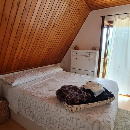 Cascada Villa *